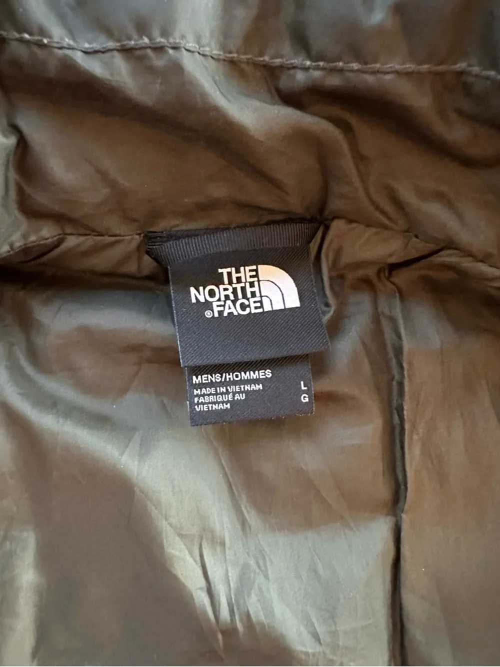 The North Face Men's Thermoball Vest in Woodland Green. Size L. *minor flaw*